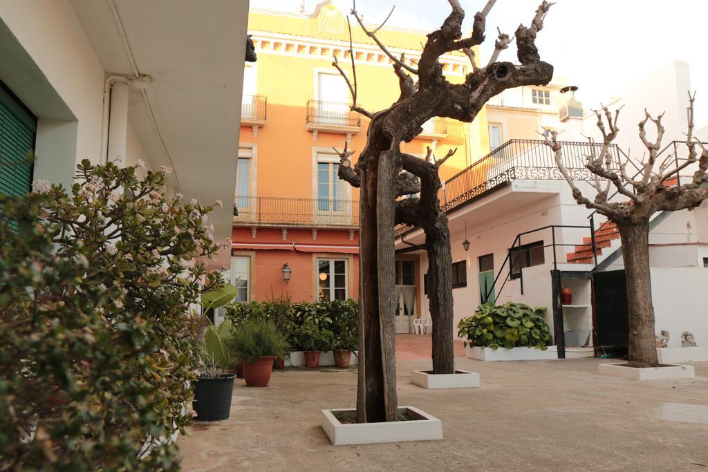 Hostal Plaja I Pati De Can Plaja Palafrugell Bagian luar foto
