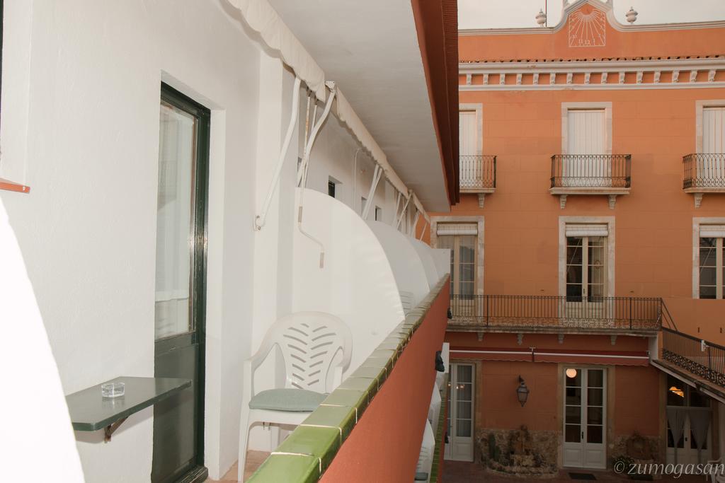 Hostal Plaja I Pati De Can Plaja Palafrugell Bagian luar foto